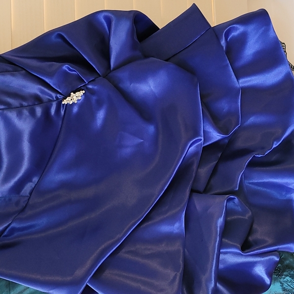 Silky Sapphire Blue Dress - Picture 4 of 5